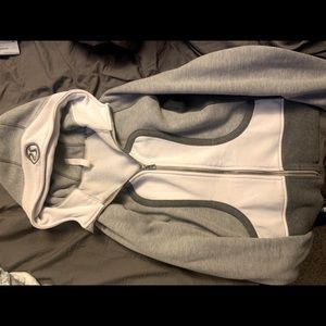 Lulu lemon scuba sweater